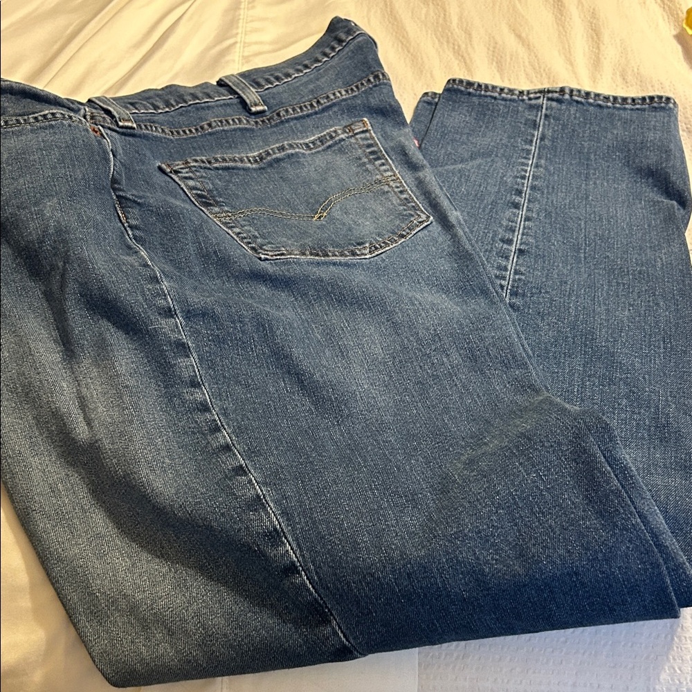 Levi's Men’s Regular Leg Jeans — Medium Blue Denim 40x32